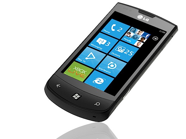 LG-Optimus-7-745x559-e22c4b192f9eb371.jpeg